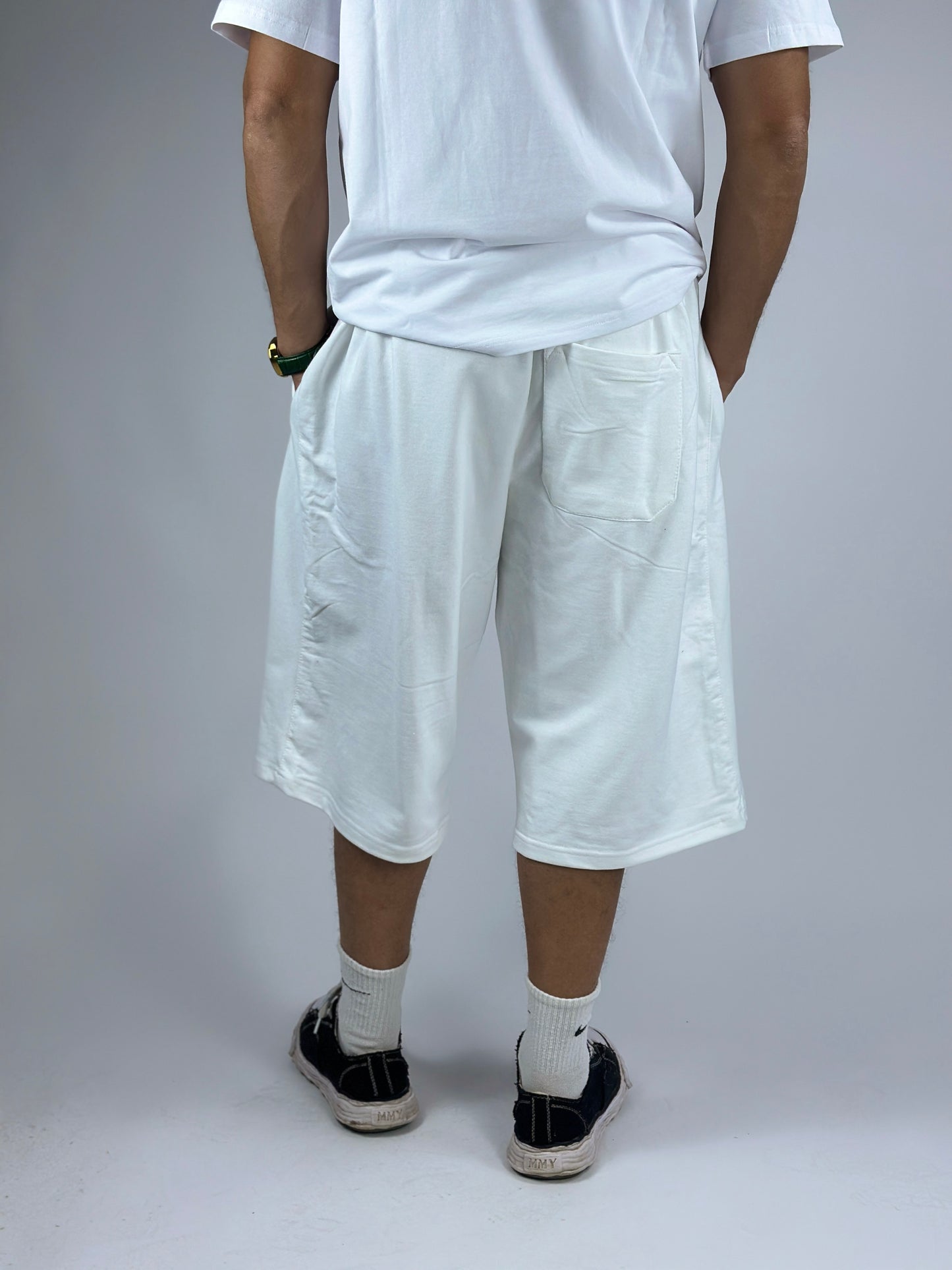 Wide Short